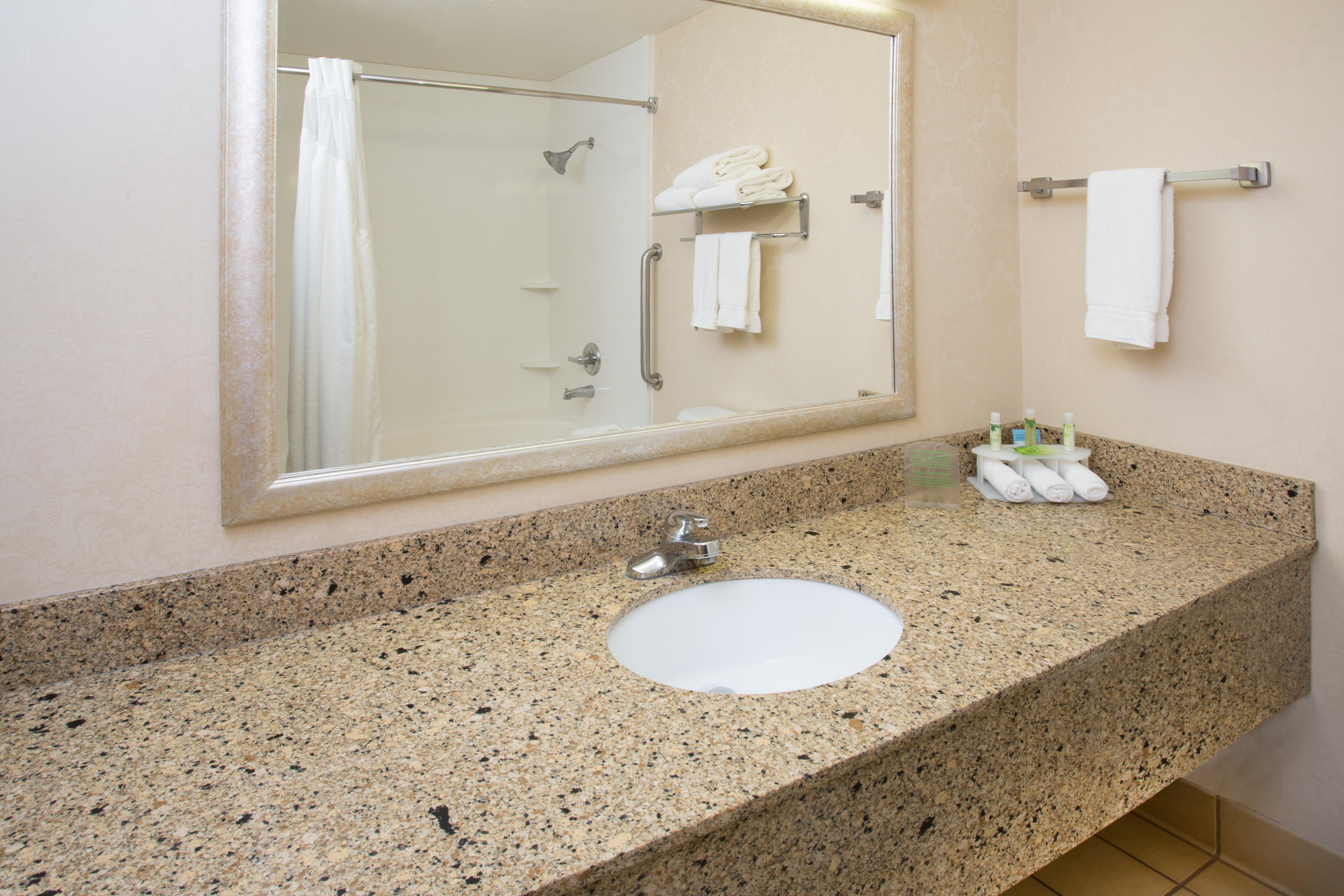 Holiday Inn Express & Suites Abilene, An Ihg Hotel Экстерьер фото